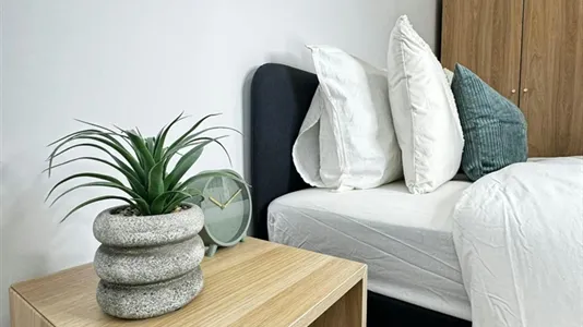 Rooms in Madrid Salamanca - photo 7