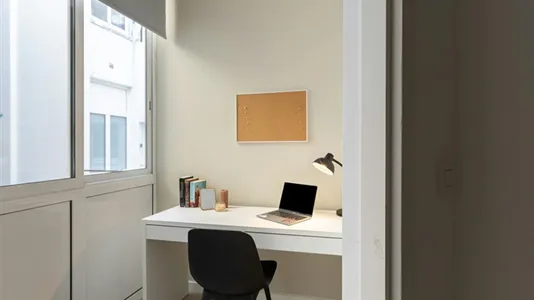 Rooms in Barcelona Eixample - photo 6