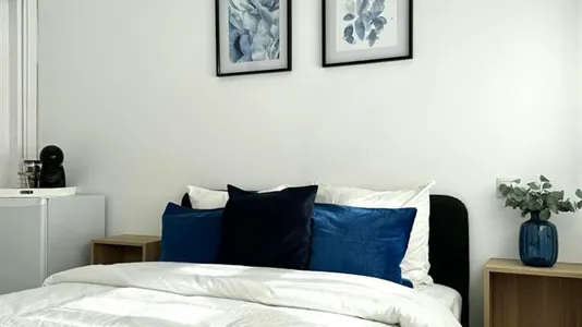 Rooms in Madrid Chamartín - photo 3