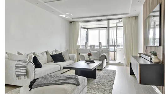 Apartments in Husie - photo 1