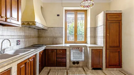 Apartments in Bologna - photo 4