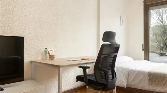 Rooms in Barcelona Les Corts - photo 5