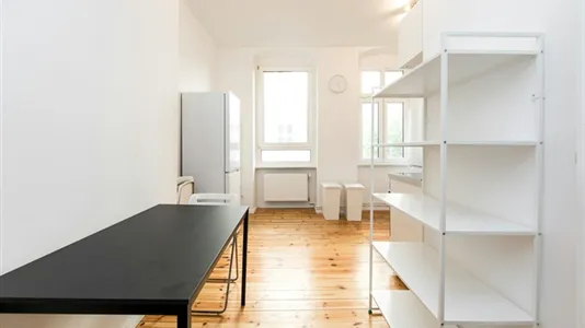 Rooms in Berlin Mitte - photo 7