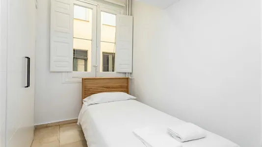 Apartments in Madrid Salamanca - photo 5