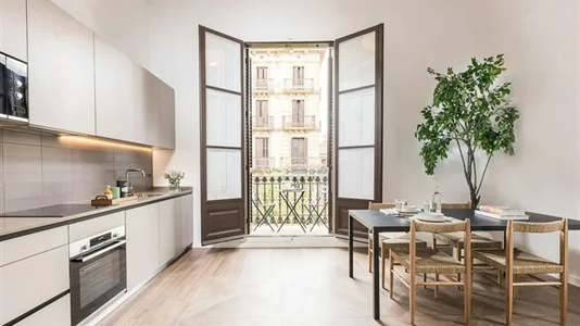 Apartments in Barcelona Ciutat Vella - photo 6