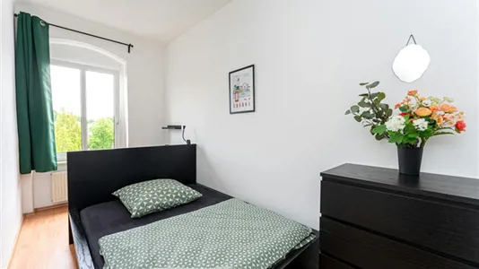 Rooms in Berlin Spandau - photo 1