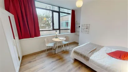 Room for rent in Nanterre, Île-de-France