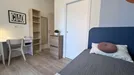 Room for rent, Milano Zona 8 - Fiera, Gallaratese, Quarto Oggiaro, Milan, &lt;span class=&quot;blurred street&quot; onclick=&quot;ProcessAdRequest(14088012)&quot;&gt;&lt;span class=&quot;hint&quot;&gt;See streetname&lt;/span&gt;[xxxxxxxxxxxxx]&lt;/span&gt;