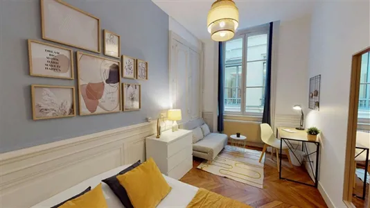 Rooms in Lyon - photo 2