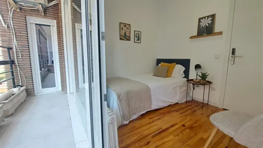 Rooms in Madrid Chamartín - photo 6