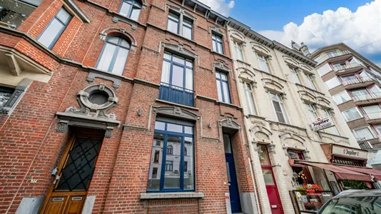 Rooms in Charleroi - photo 9
