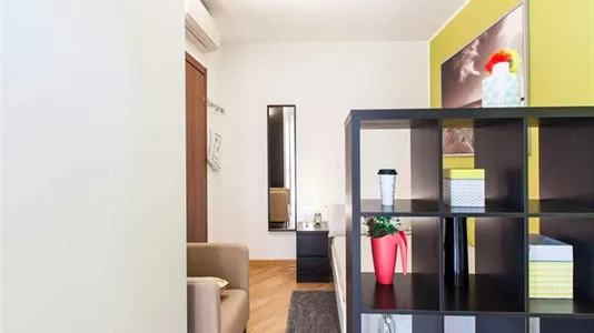 Rooms in Milano Zona 5 - Vigentino, Chiaravalle, Gratosoglio - photo 4