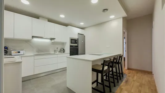 Rooms in Barcelona Gràcia - photo 7