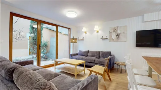 Rooms in Lyon - photo 4