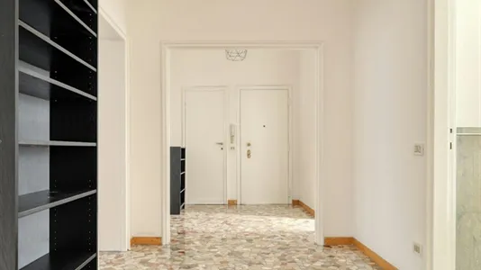 Rooms in Milano Zona 2 - Stazione Centrale, Gorla, Turro, Greco, Crescenzago - photo 8