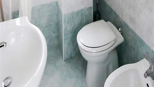 Rooms in Milano Zona 2 - Stazione Centrale, Gorla, Turro, Greco, Crescenzago - photo 10