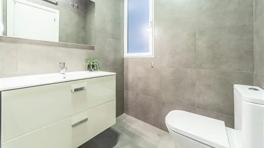 Rooms in Valencia Ciutat Vella - photo 9