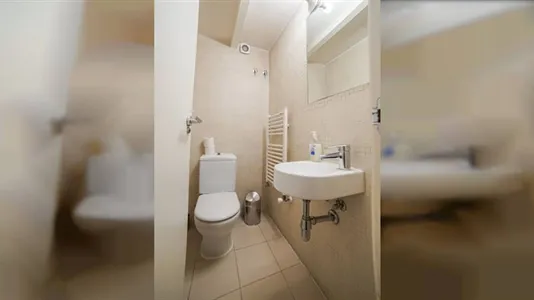 Apartments in Madrid Centro - photo 8