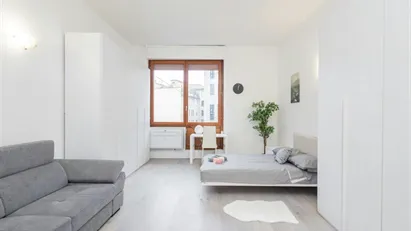 Room for rent in Milano Zona 1 - Centro storico, Milan Room for rent in Milano Zona 1 - Centro storico, Milan