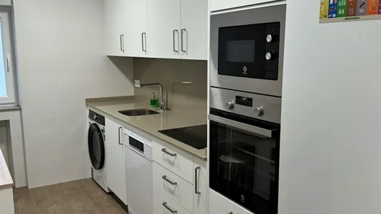 Rooms in Oviedo - photo 10