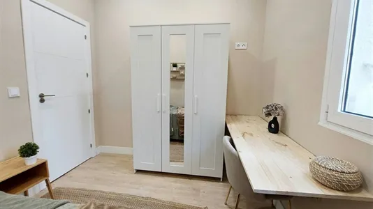 Rooms in Madrid Salamanca - photo 8