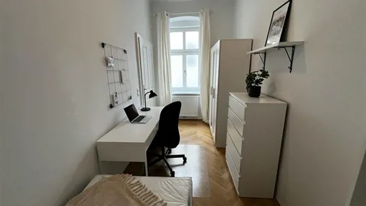 Rooms in Wien Ottakring - photo 2