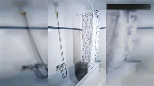 Rooms in el Camí de Vera - photo 8