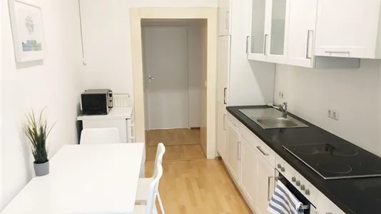 Rooms in Vienna Favoriten - photo 5