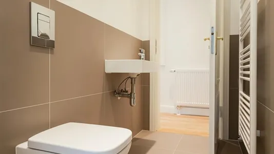 Rooms in Berlin Mitte - photo 9