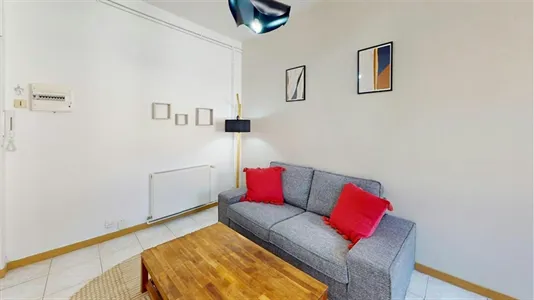 Apartments in Saint-Étienne - photo 6