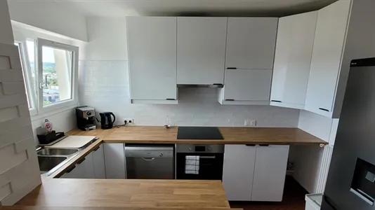 Apartments in Nanterre - photo 4