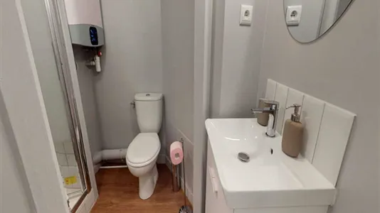 Rooms in Paris 19ème arrondissement - photo 10