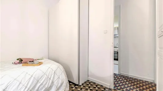 Rooms in Barcelona Eixample - photo 3