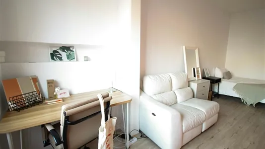 Rooms in Barcelona Eixample - photo 7