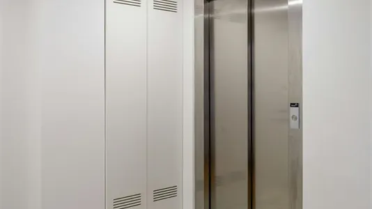 Apartments in Location is not specified - photo 8