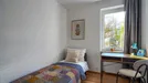 Room for rent, Warsaw, &lt;span class=&quot;blurred street&quot; onclick=&quot;ProcessAdRequest(13234977)&quot;&gt;&lt;span class=&quot;hint&quot;&gt;See streetname&lt;/span&gt;[xxxxxxxxxxxxx]&lt;/span&gt;