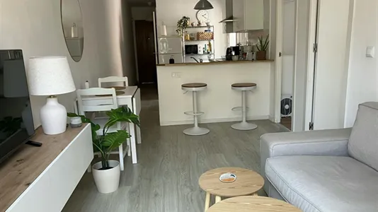 Apartments in Badalona - photo 2