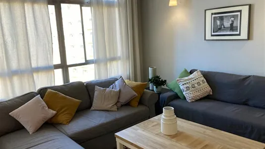 Rooms in Barcelona Eixample - photo 8