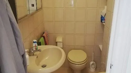 Rooms in Roma Municipio XIV – Monte Mario - photo 4