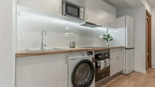 Rooms in Madrid Hortaleza - photo 5