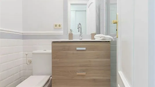 Rooms in Madrid Centro - photo 6