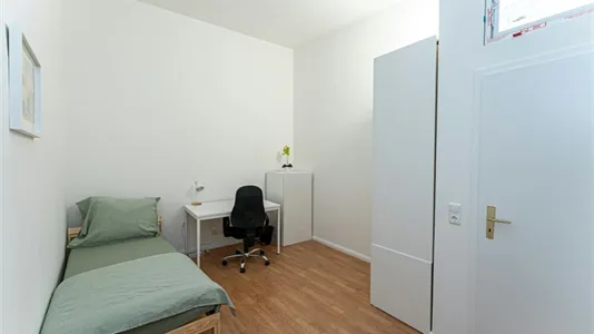 Rooms in Berlin Spandau - photo 4