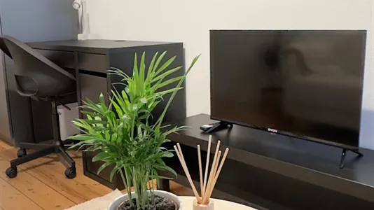 Rooms in Hamburg Nord - photo 4