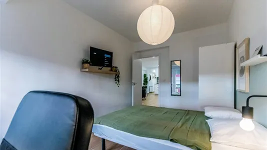 Rooms in Valladolid - photo 2