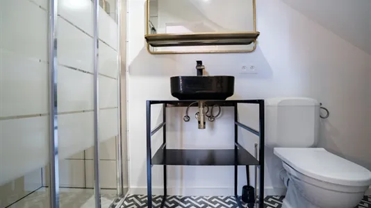 Rooms in Charleroi - photo 4