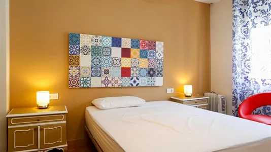 Rooms in Granada - photo 1