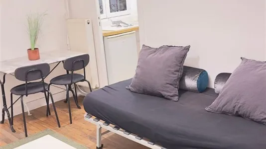 Apartments in L'Haÿ-les-Roses - photo 2