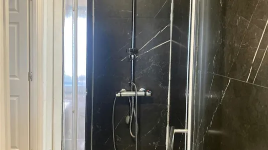 Rooms in Madrid Tetuán - photo 9