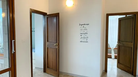 Rooms in Florence - photo 9