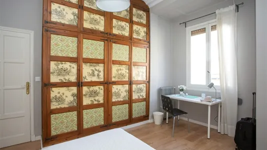 Rooms in Valencia L'Eixample - photo 4